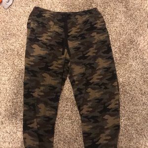 Adjustable comfy pajama pants!